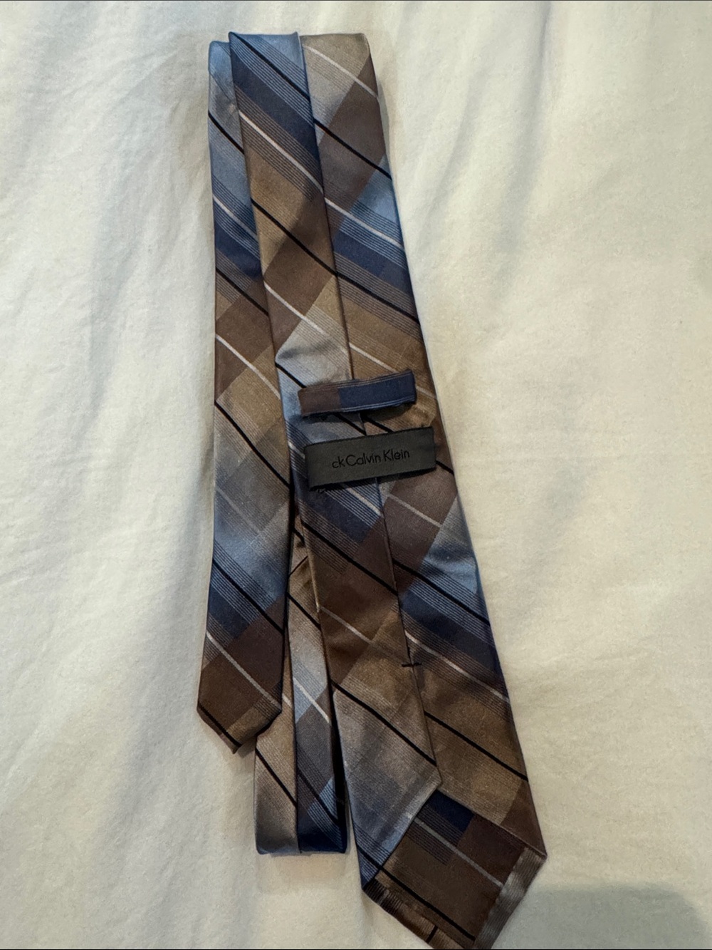 Calvin Klein Men's Blue and Brown Diagonal Stripe Silk Tie